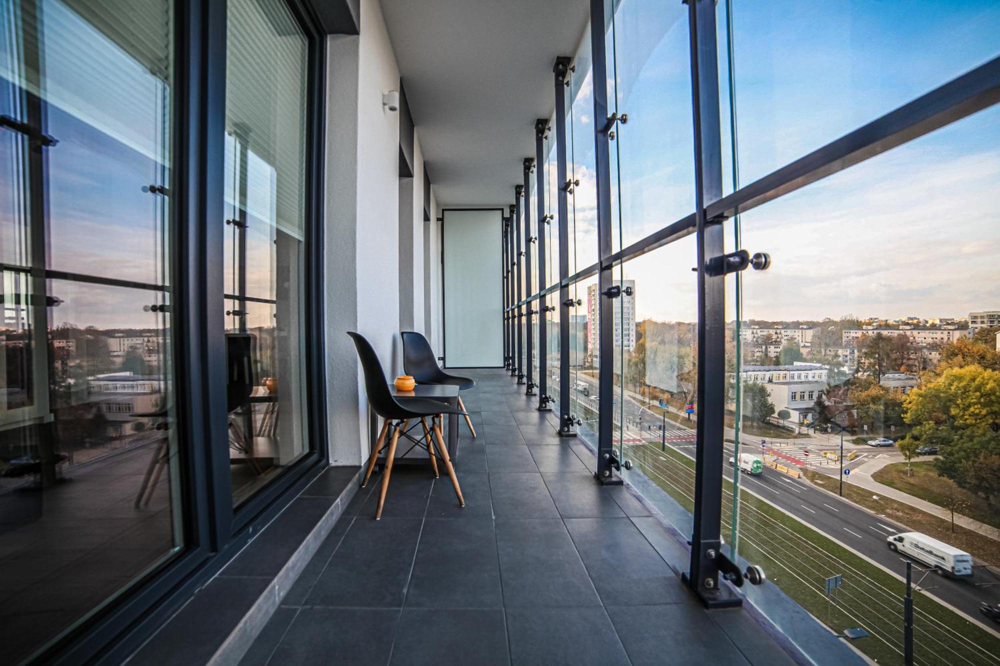 Big City Life Apartments - Bliska Wola Tower A Warsawa Bagian luar foto